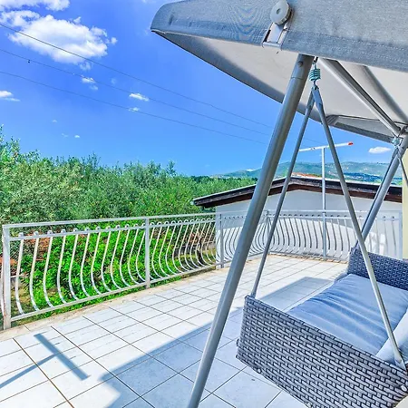 & Ivanovic Guest house