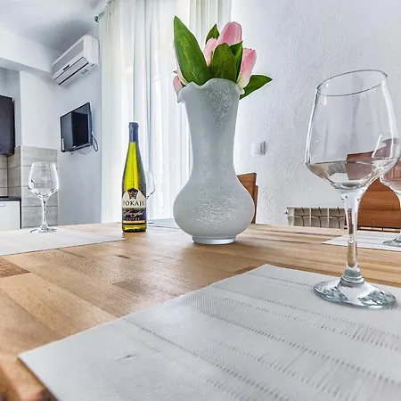 & Ivanovic 3* Kaštela