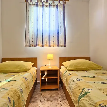 & Ivanovic Maison d'hôtes Kaštela