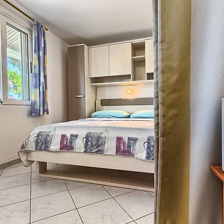 & Ivanovic Maison d'hôtes Kaštela