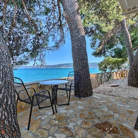 & Ivanovic Maison d'hôtes Kaštela
