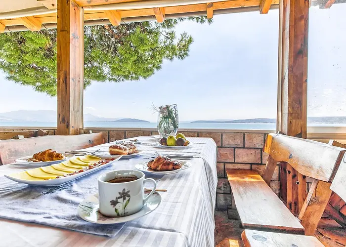 Gasthof & Ivanovic 3*